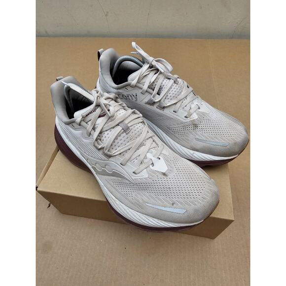 Saucony Hurricane 24 Men\'s Running Shoes Size 10.5 White/Red main image 13